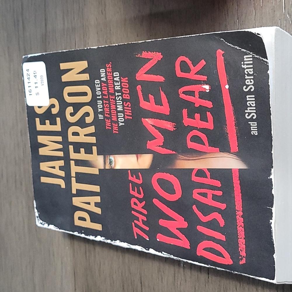 James Patterson Three Women Disapper Paperback Book